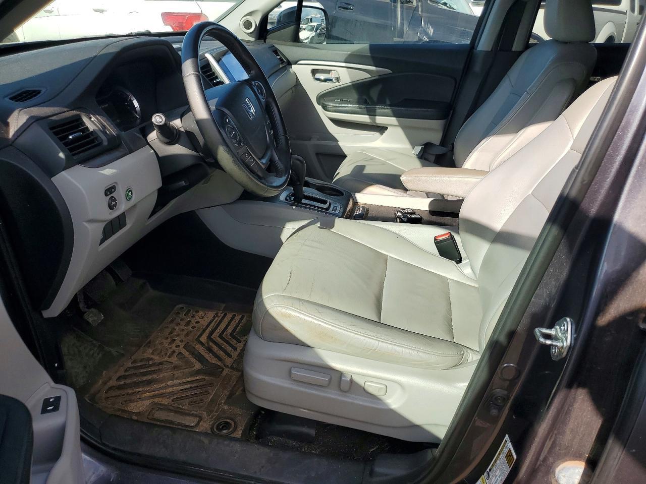 2016 Honda Pilot - Image 7
