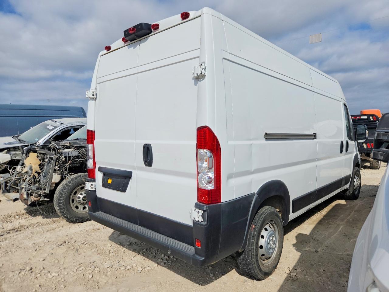 2023 Ram Trucks Promaster 2500 2500 High - Фото 3