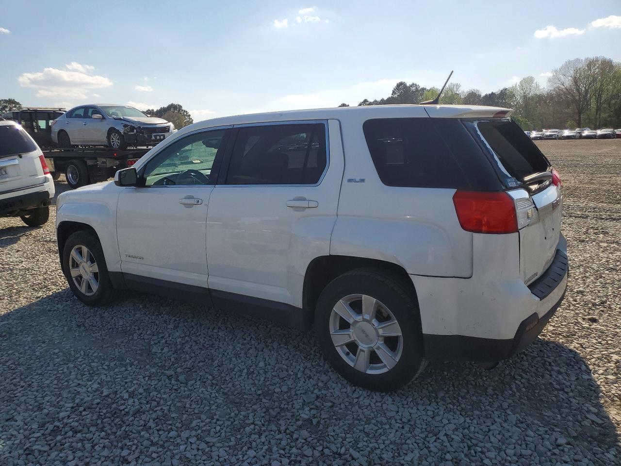 2013 GMC Terrain Sle - Фото 2