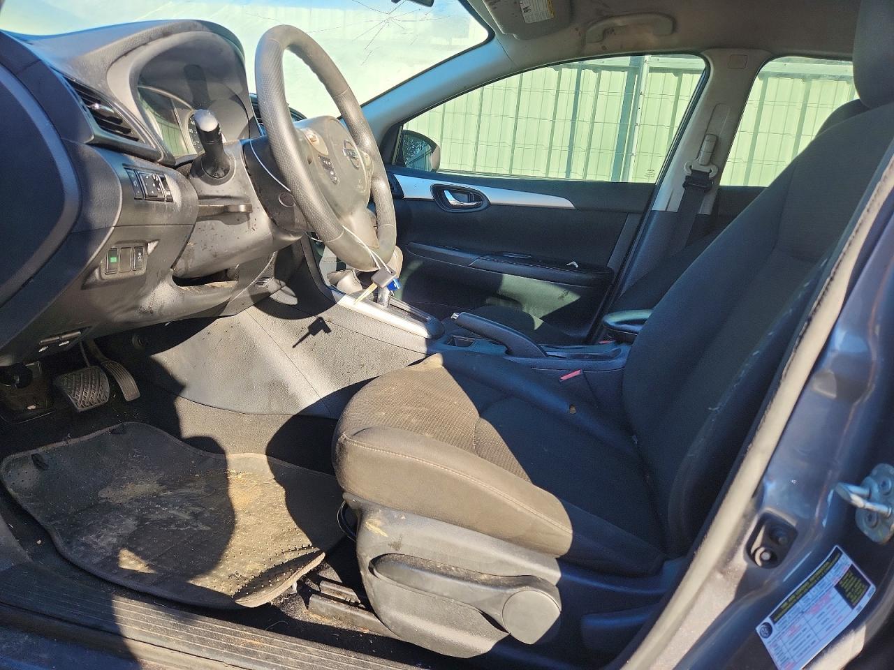 2019 Nissan Sentra S - Фото 7