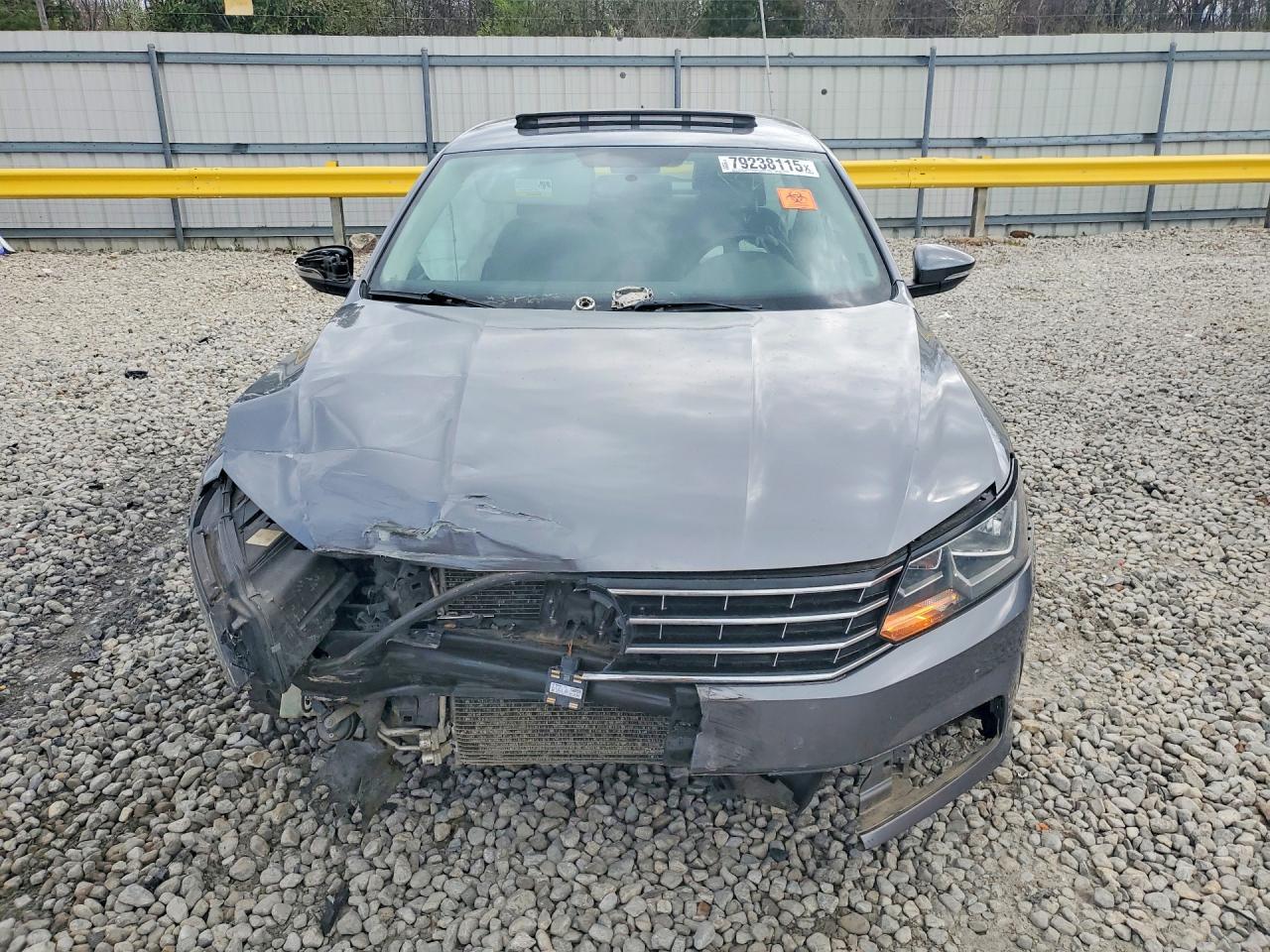 2016 Volkswagen Passat Se - Image 5