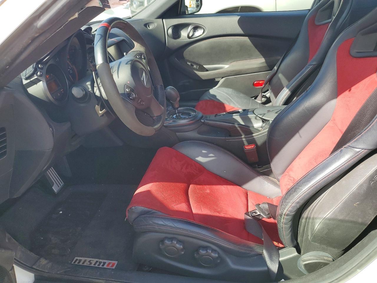 2020 Nissan 370Z Nismo - Image 7