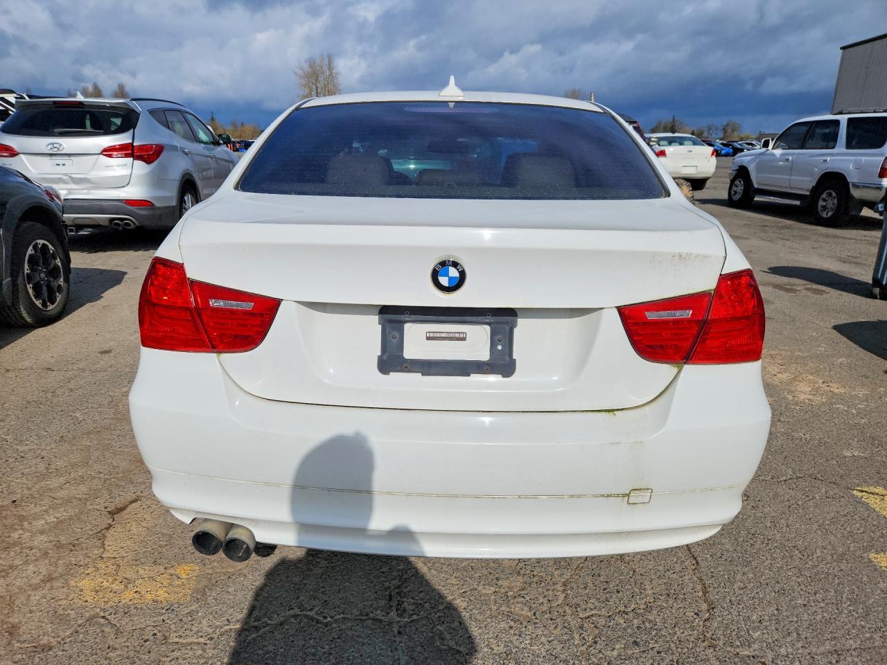 2010 BMW 328 I - Image 6