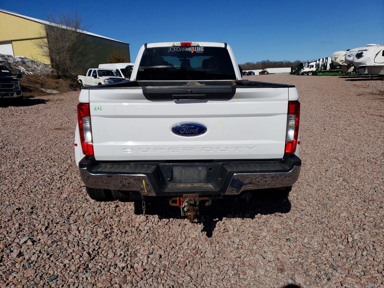 2018 Ford F350 Super Duty - Image 6