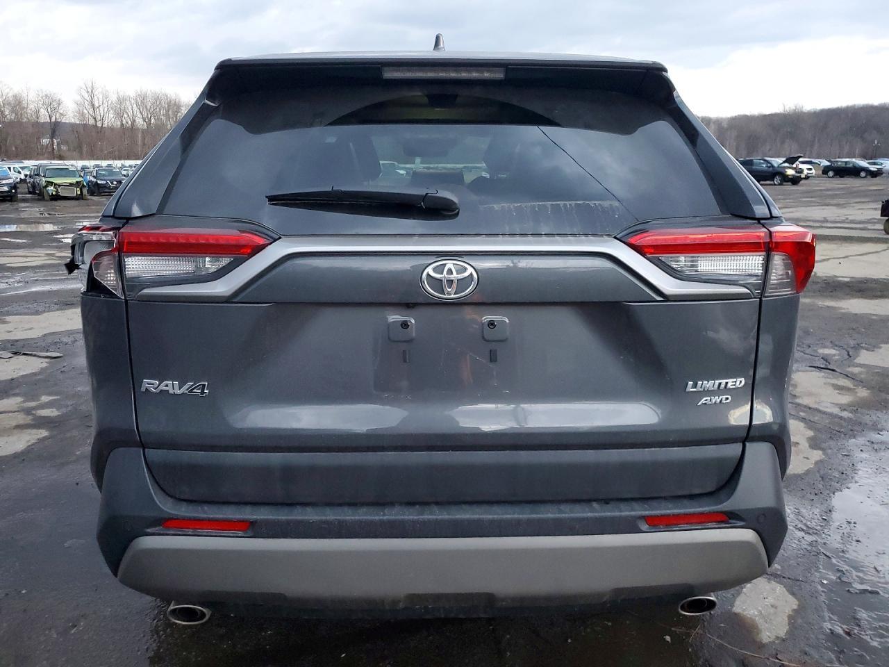 2025 Toyota Rav4 Limited - Фото 6