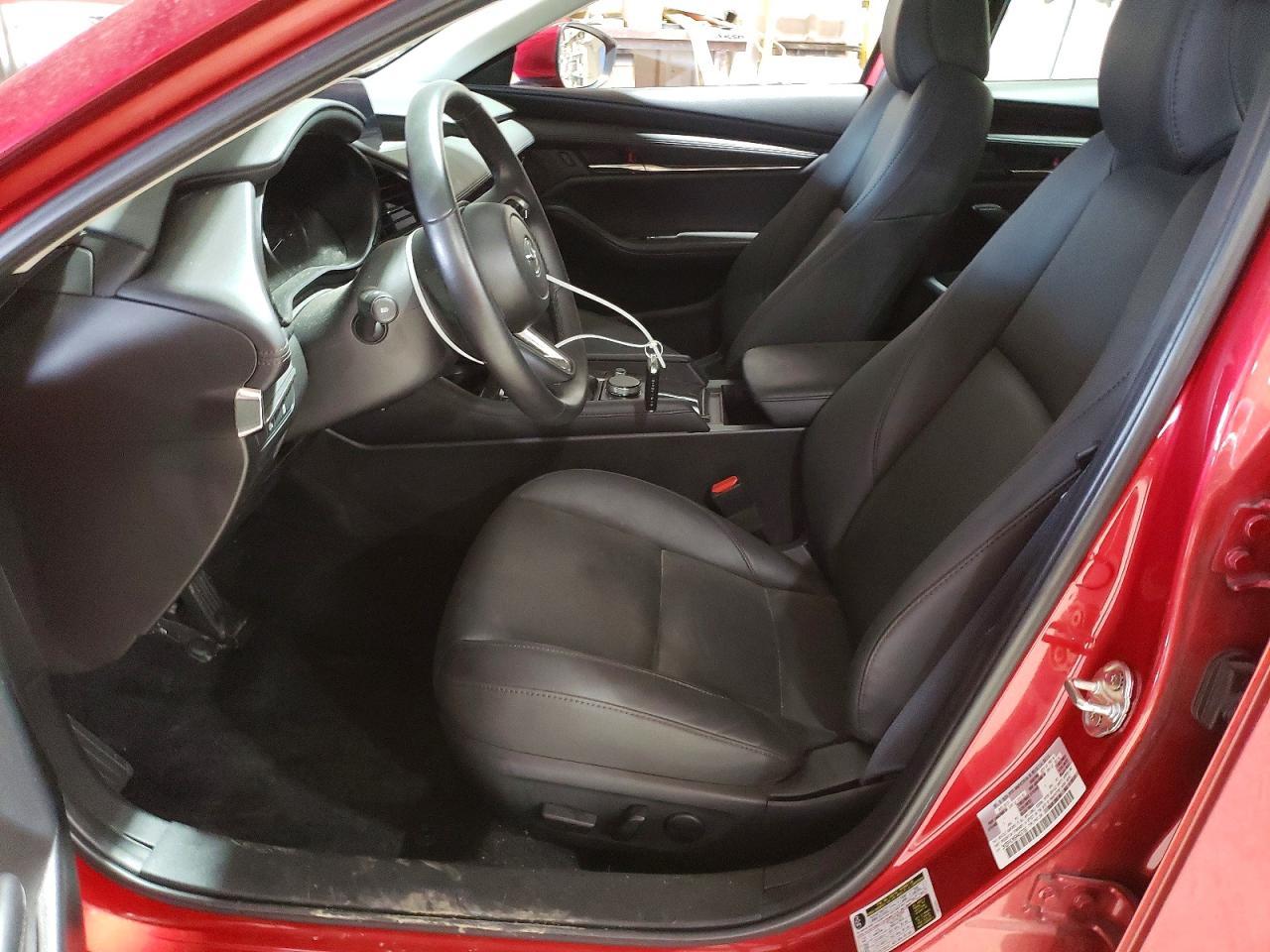 2024 Mazda 3 Preferred - Фото 7