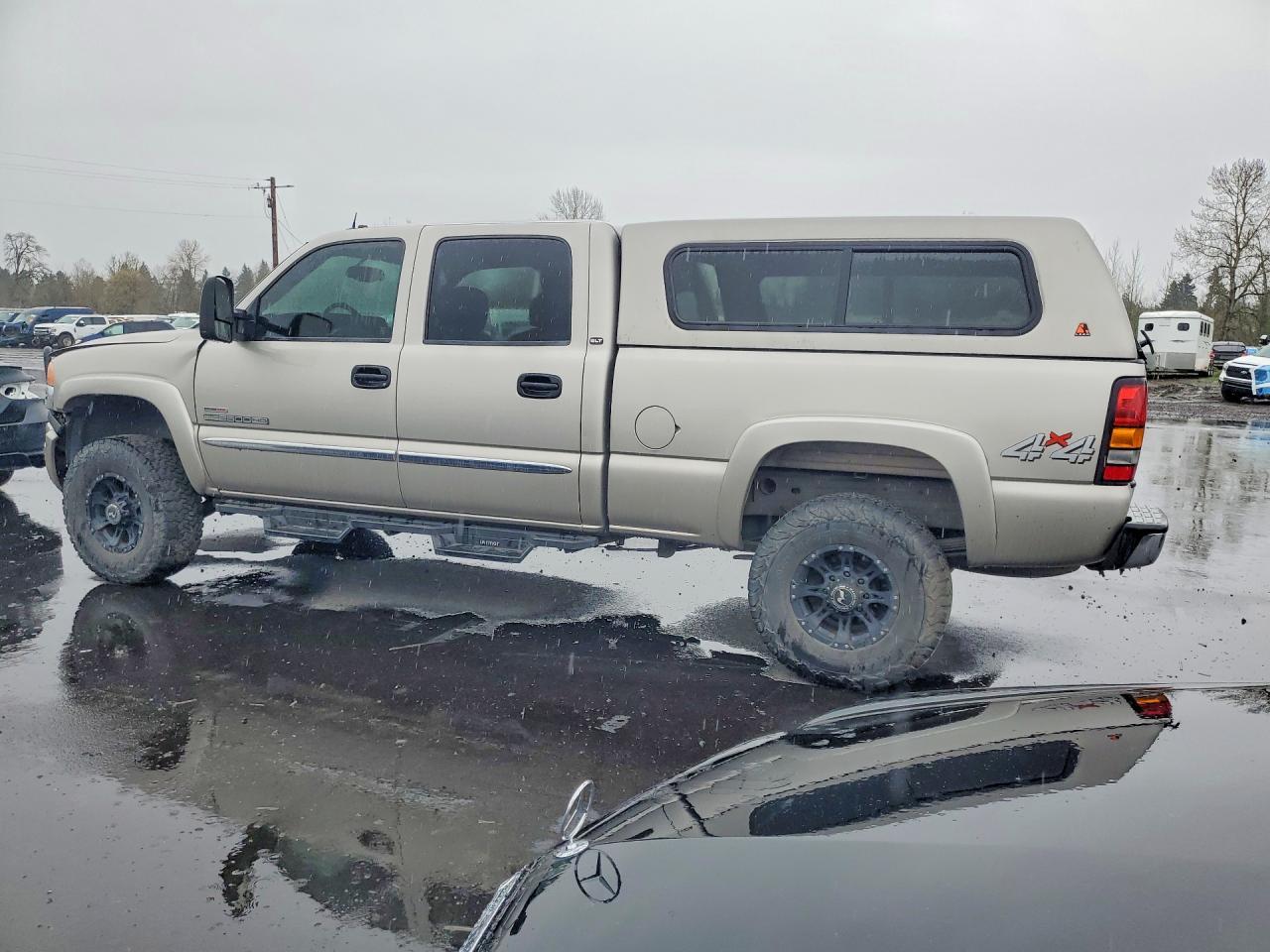 2005 GMC Sierra K2500 Heavy Duty - Фото 2