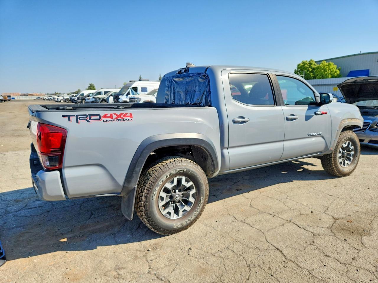 2019 Toyota Tacoma Trd Off-Road - Фото 3