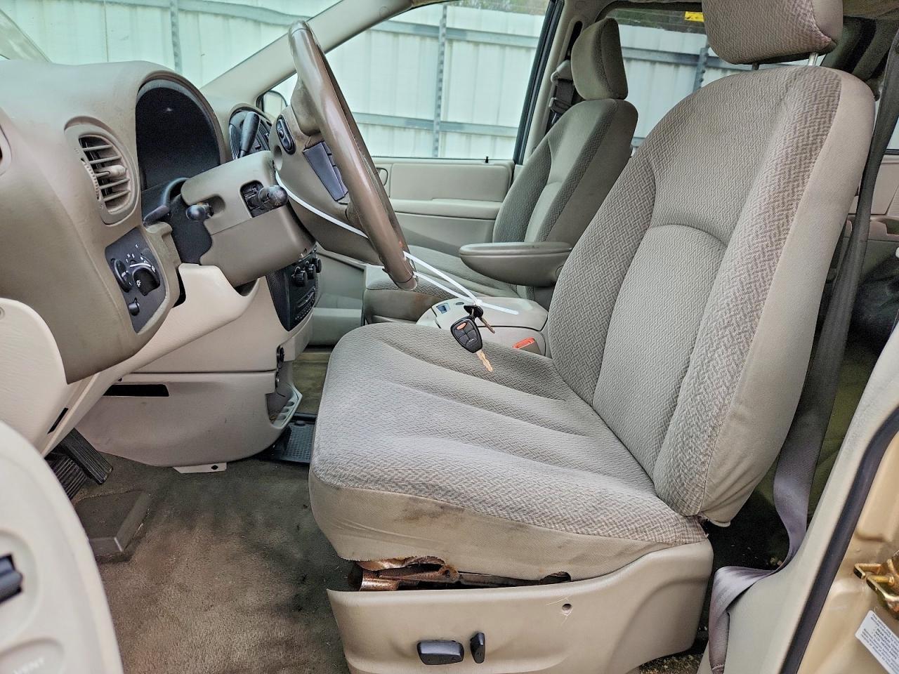 2005 Dodge Grand Caravan Sxt - Фото 7