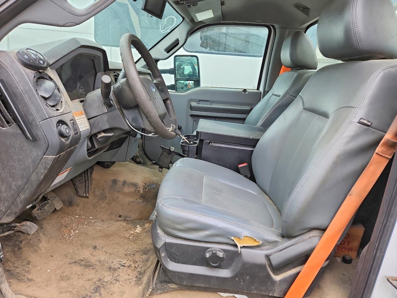 2015 Ford F450 Super Duty - Фото 7
