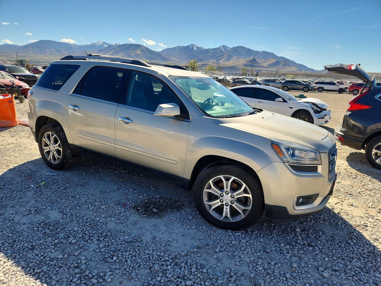 2013 GMC Acadia Slt-1 - Image 4