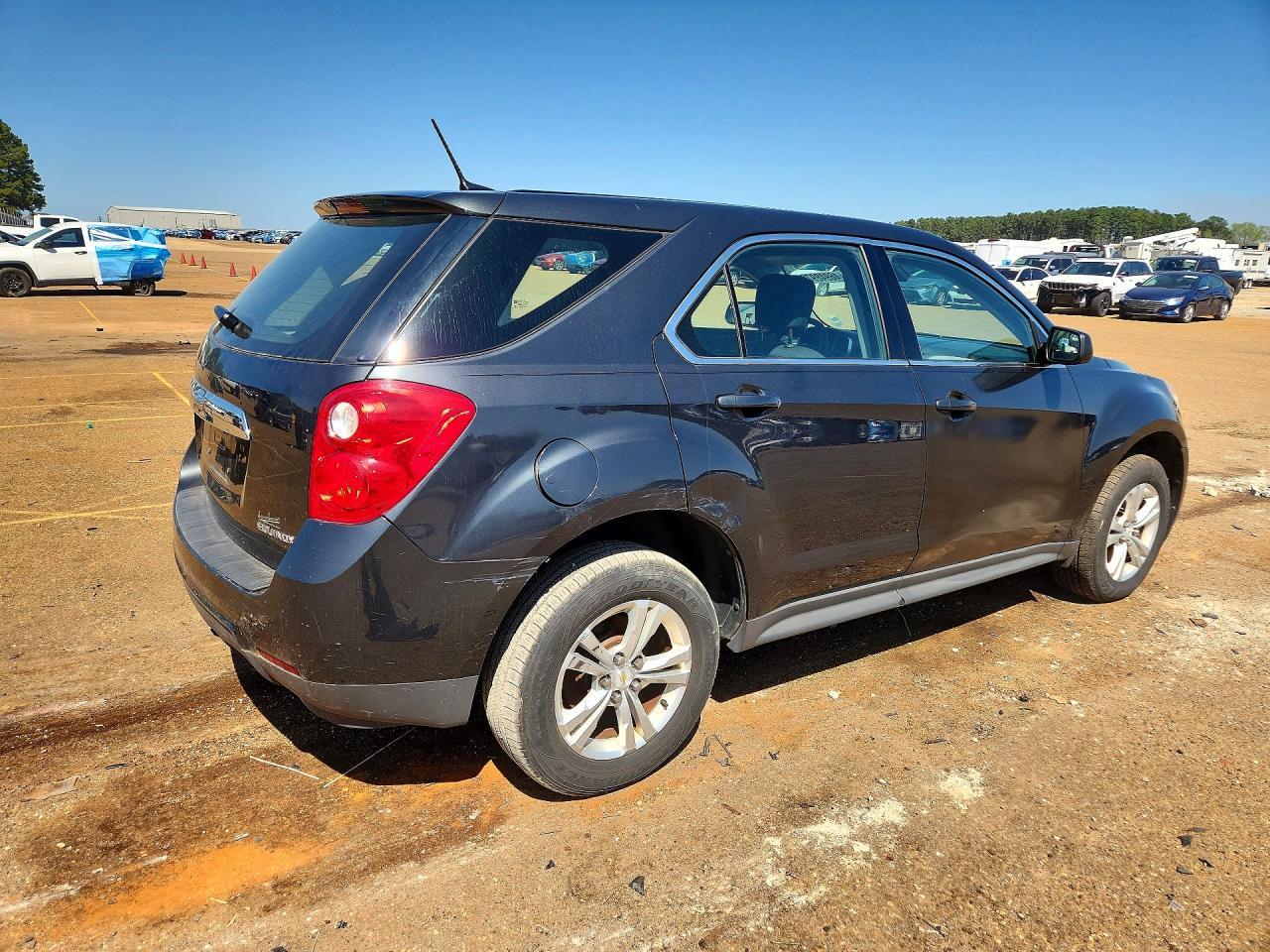 2013 Chevrolet Equinox Ls - Фото 3