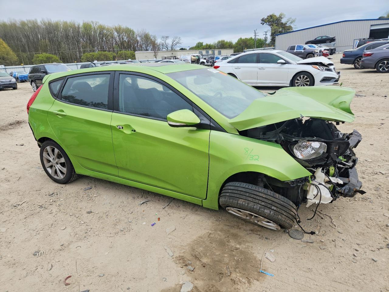 2013 Hyundai Accent Se - Image 4