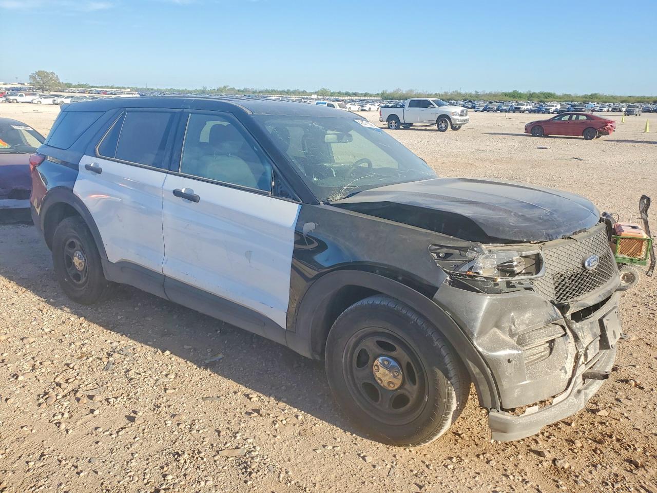 2024 Ford Explorer Police Interceptor - Фото 4