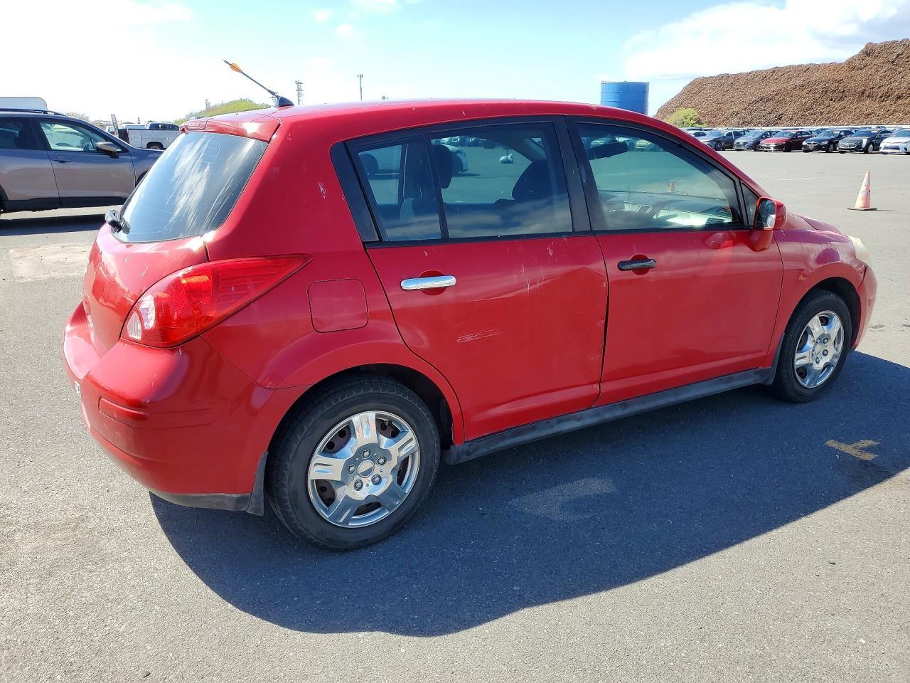 2008 Nissan Versa S - Image 3