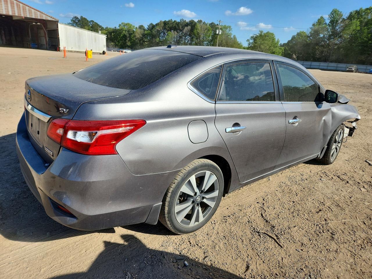 2019 Nissan Sentra Sv - Фото 3