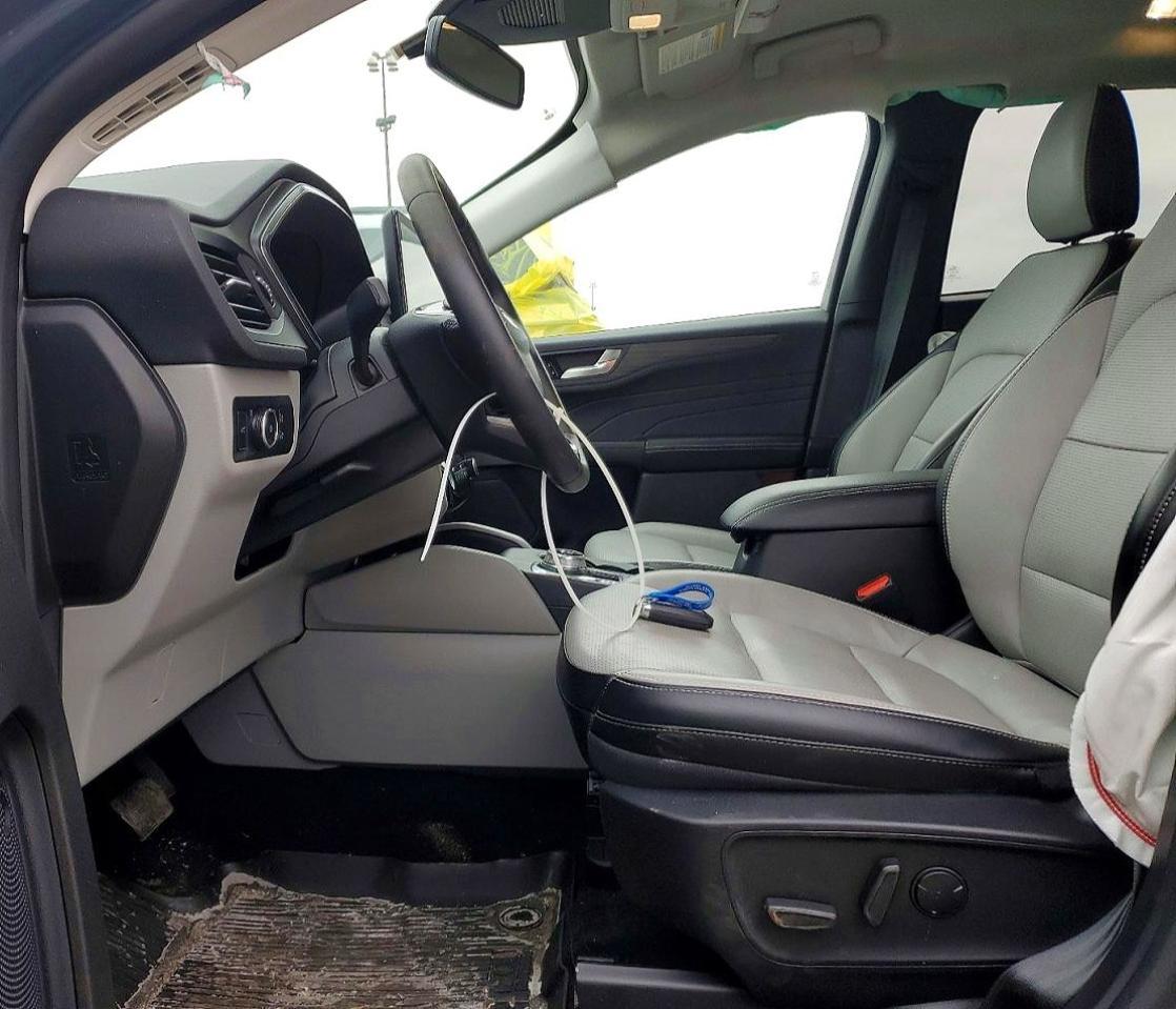 2024 Ford Escape Platinum - Image 7