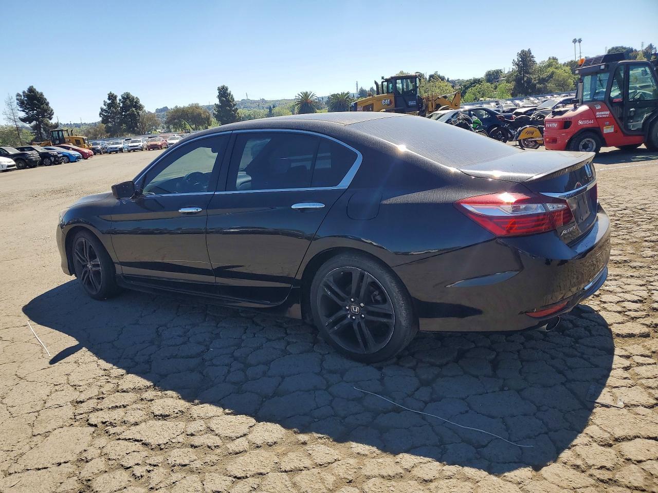 2017 Honda Accord Sport *** Repo *** - Image 2