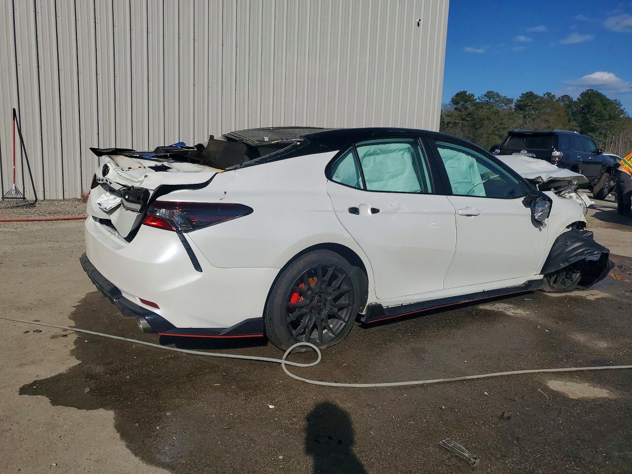 2022 Toyota Camry Trd - Фото 3