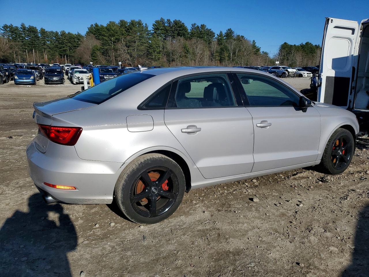 2015 Audi A3 Premium - Image 3
