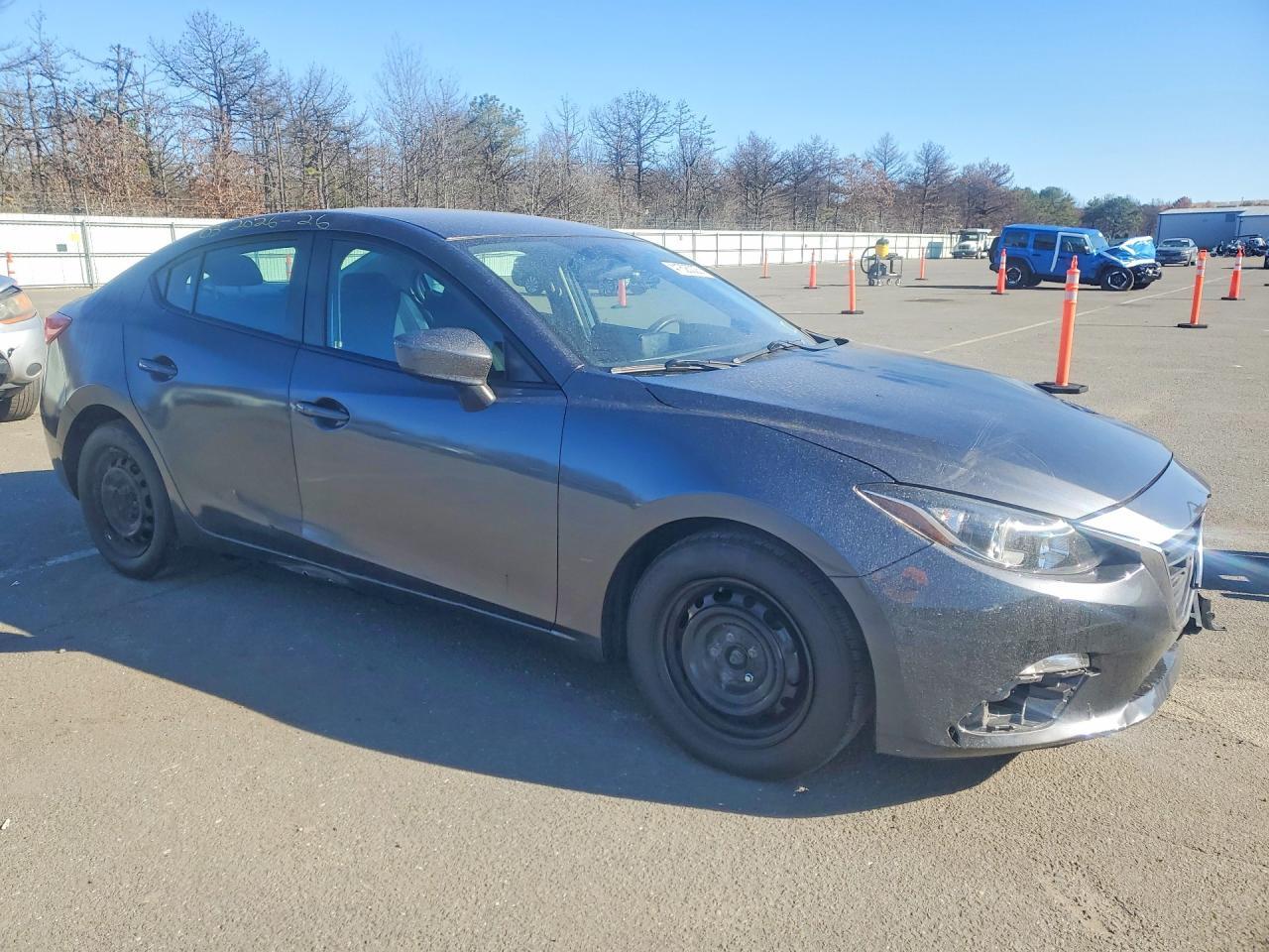 2015 Mazda 3 Sport - Image 4