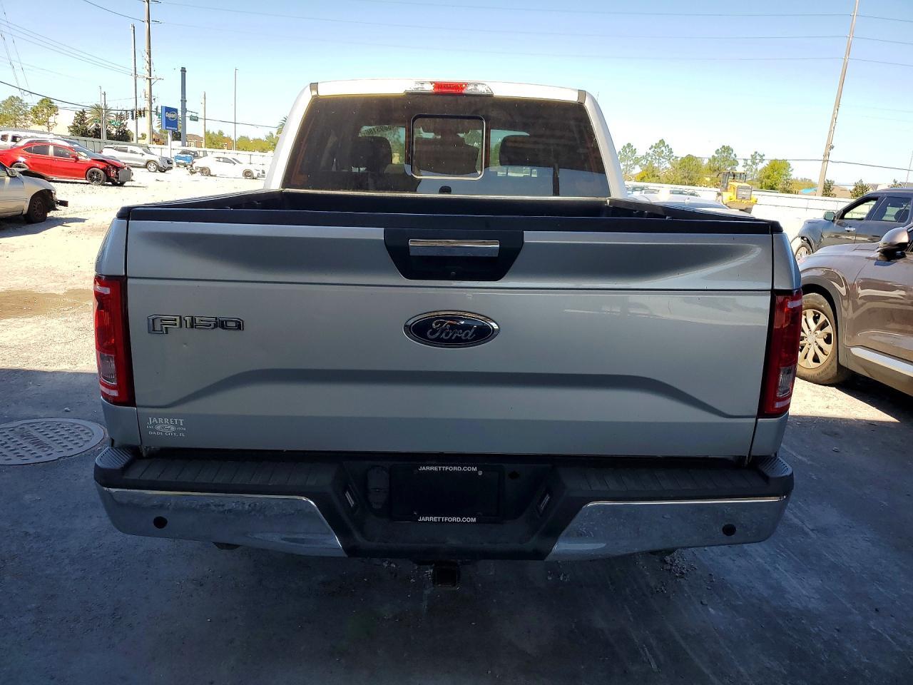 2016 Ford F150 Supercrew - Image 6