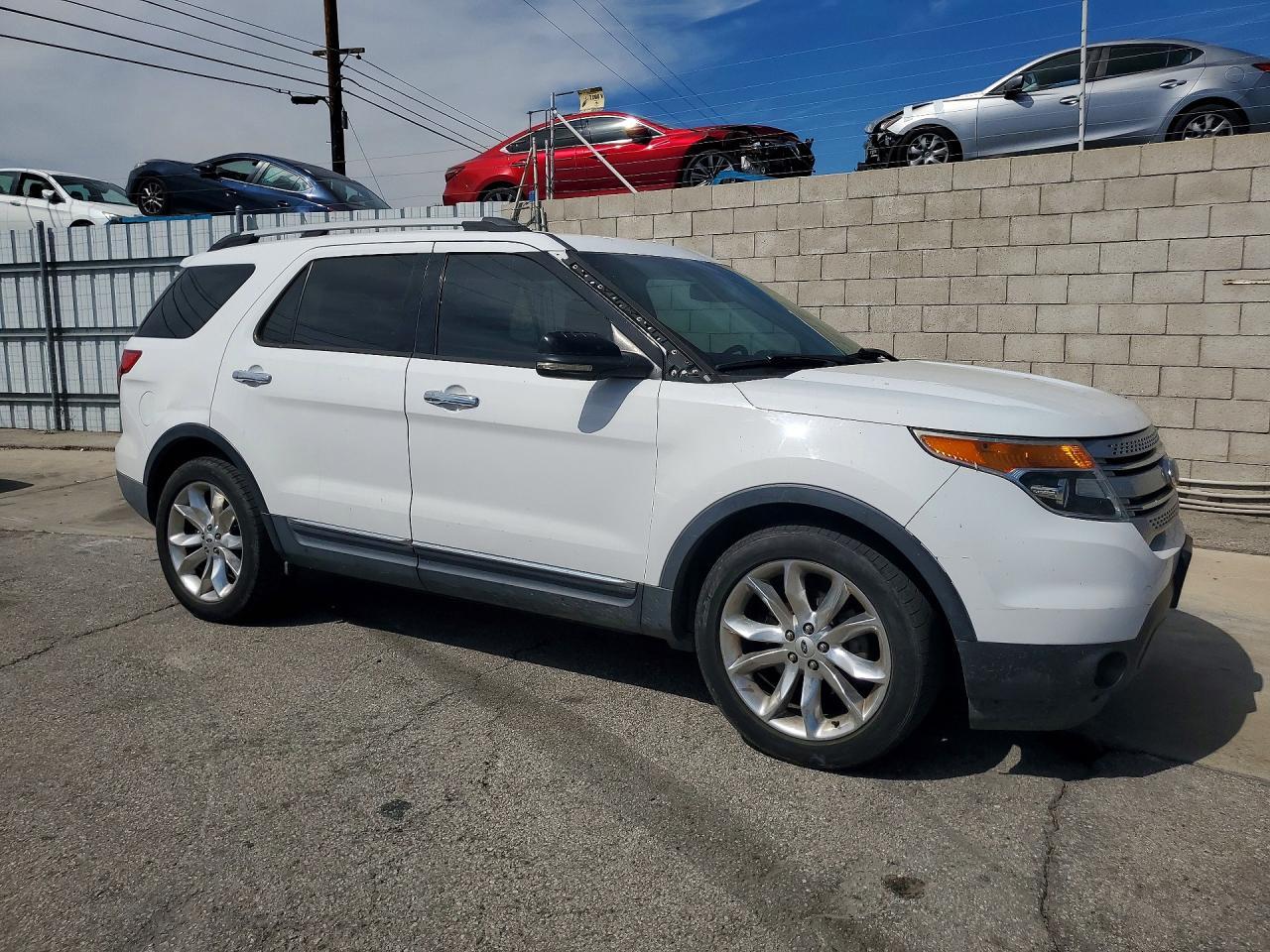 2013 Ford Explorer Xlt - Image 4