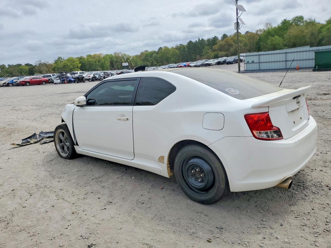 2013 Scion Tc Base - Image 2