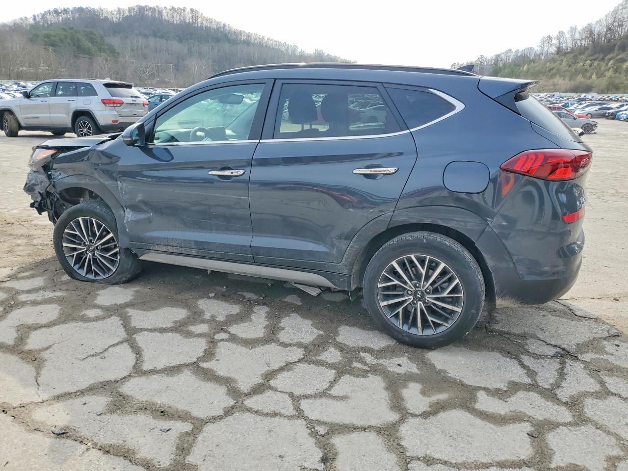 2021 Hyundai Tucson Ultimate - Фото 2