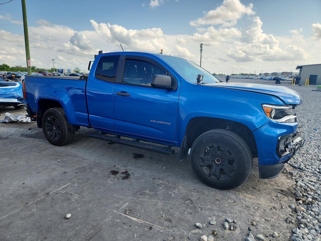 2021 Chev Colorado - Image 4