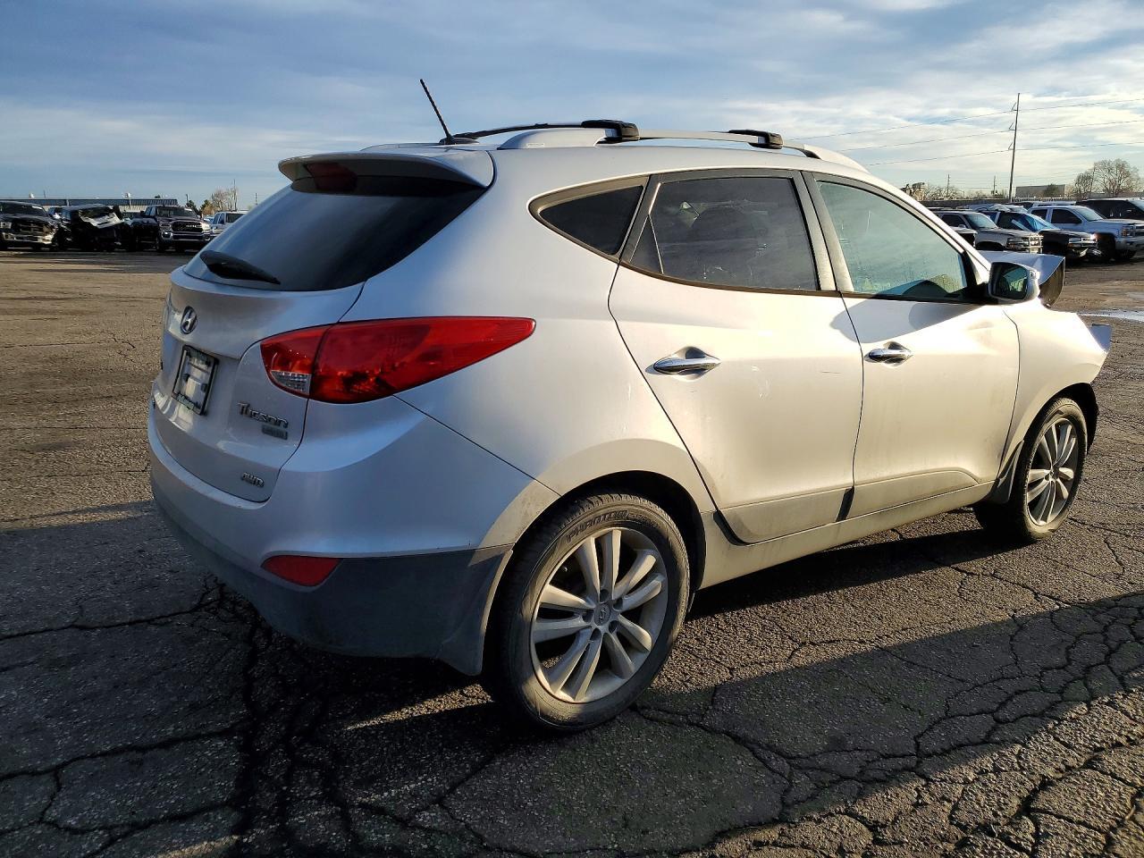 2012 Hyundai Tucson Limited - Фото 3