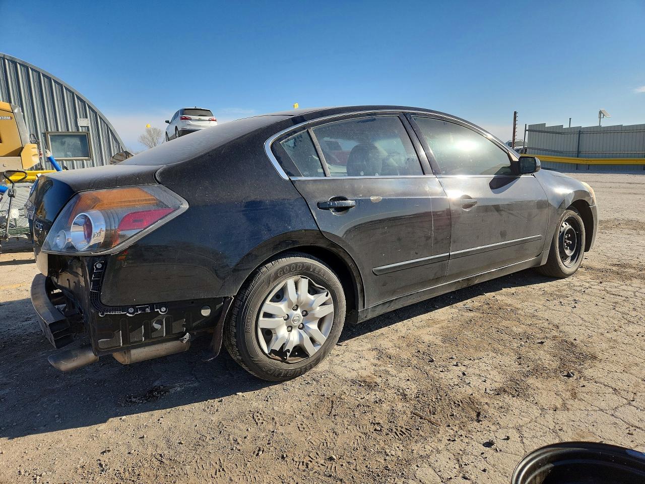 2010 Nissan Altima 2.5 - Image 3
