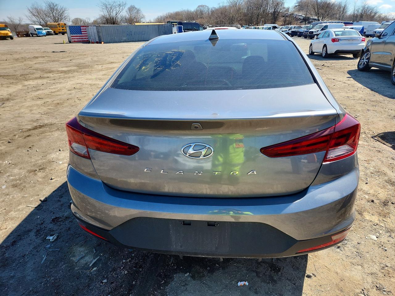 2019 Hyundai Elantra Sel - Фото 6