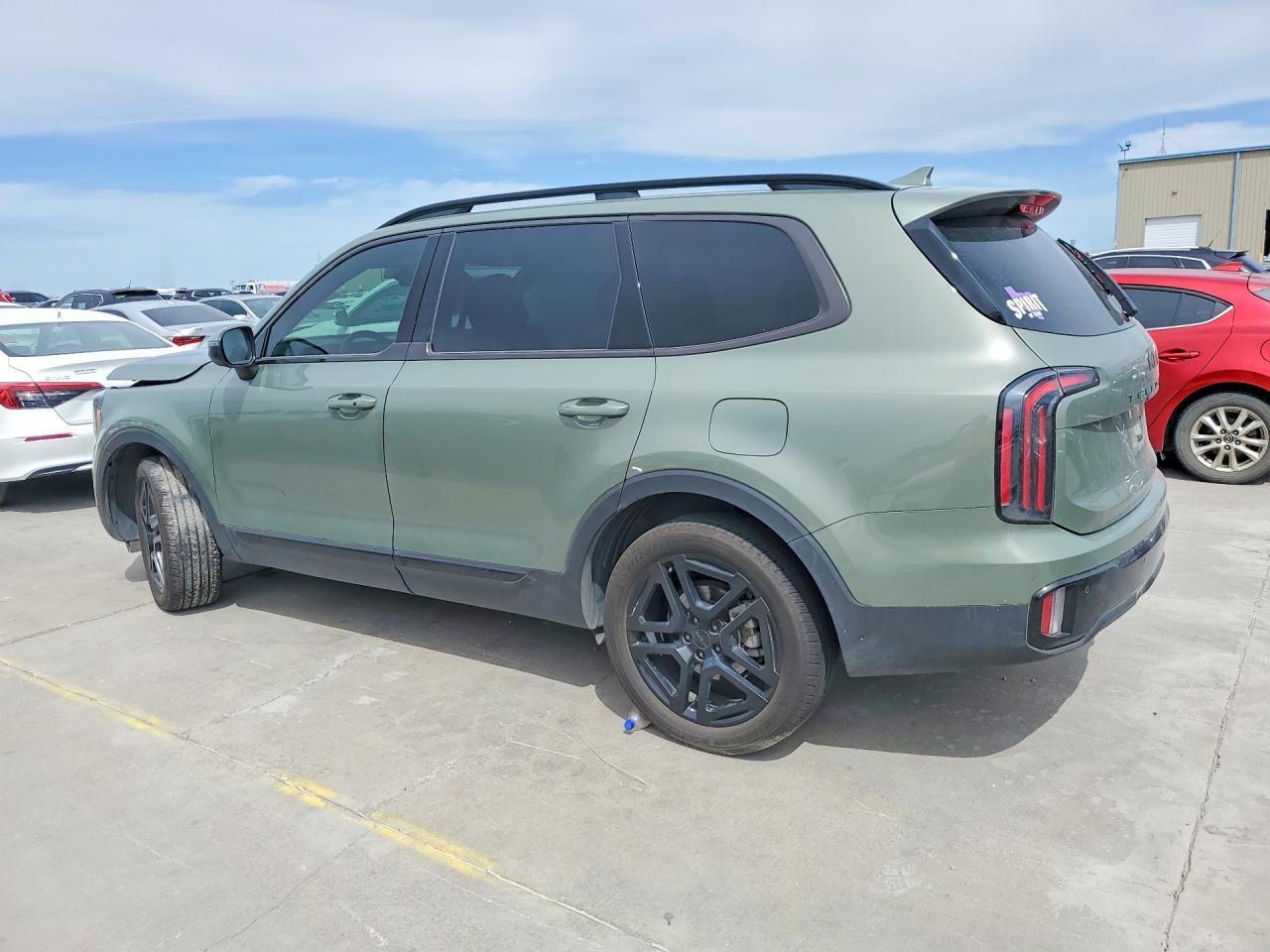 2025 Kia Telluride Ex X-Line - Фото 2