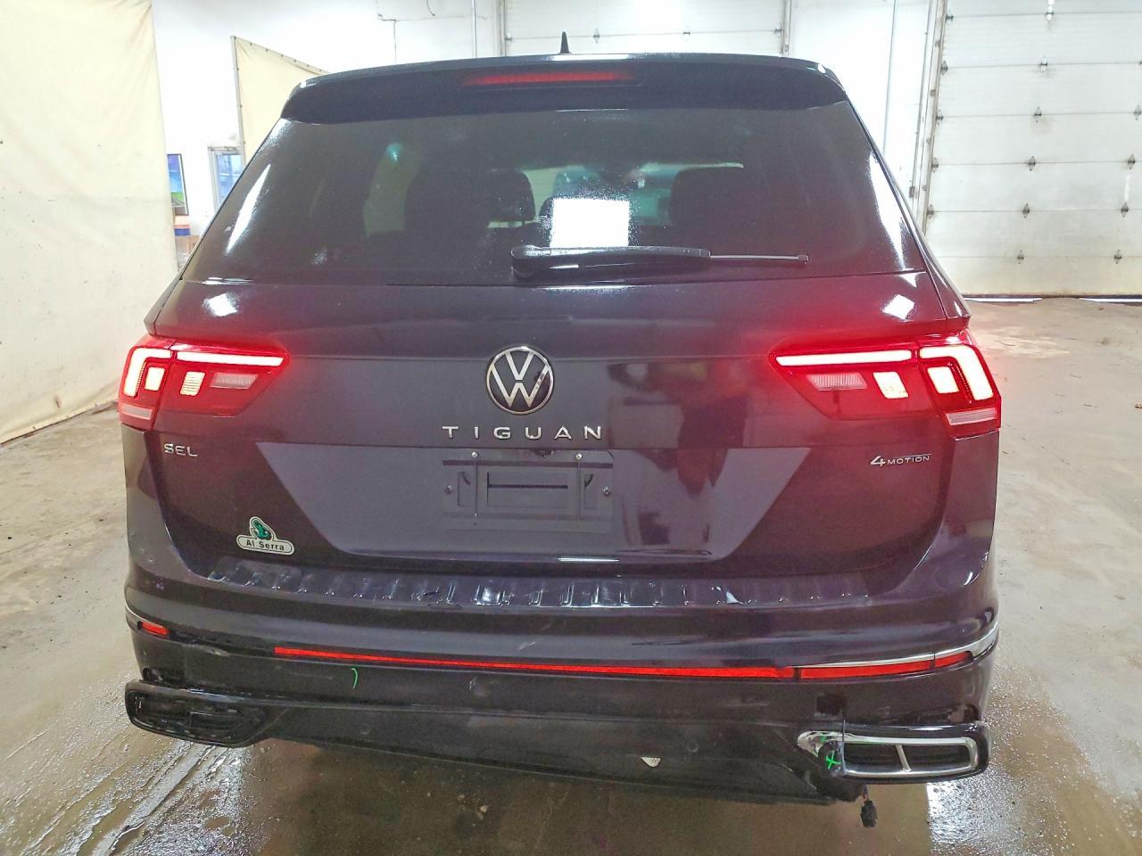 2024 Volkswagen Tiguan Sel R-Line Black - Image 6