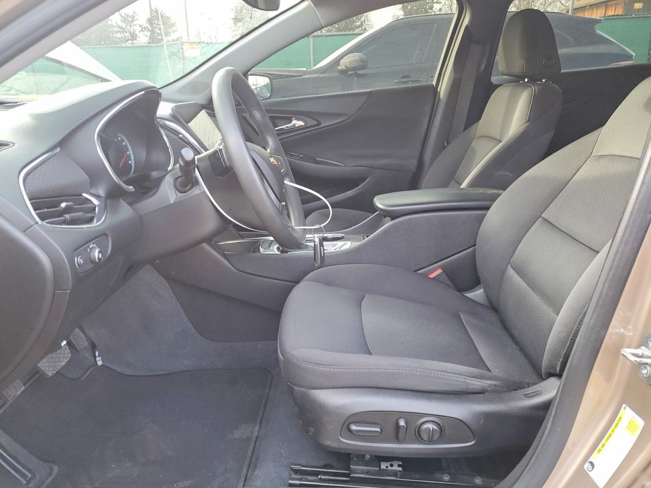 2019 Chevrolet Malibu Lt - Image 7