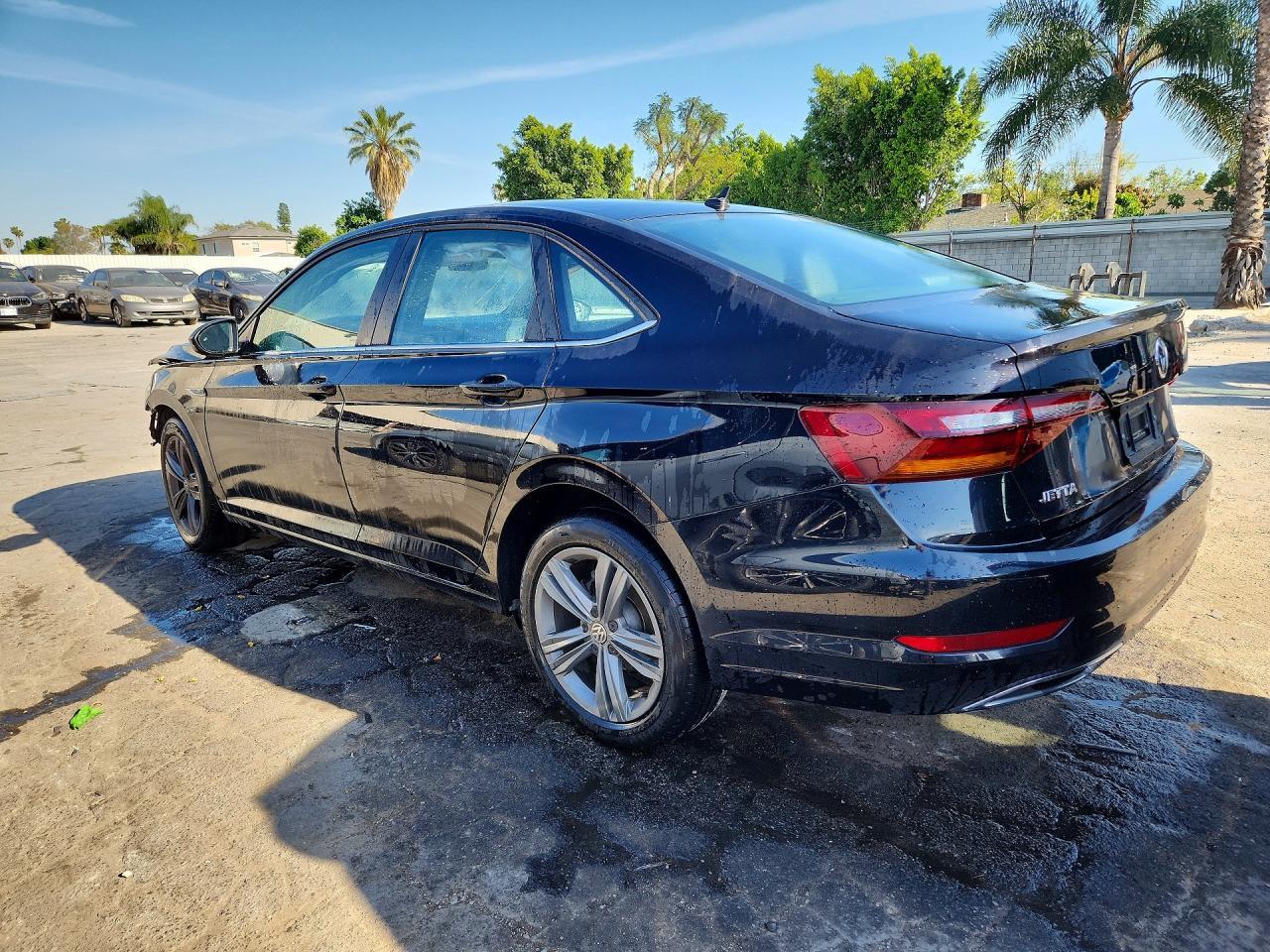 2019 Volkswagen Jetta S - Фото 2