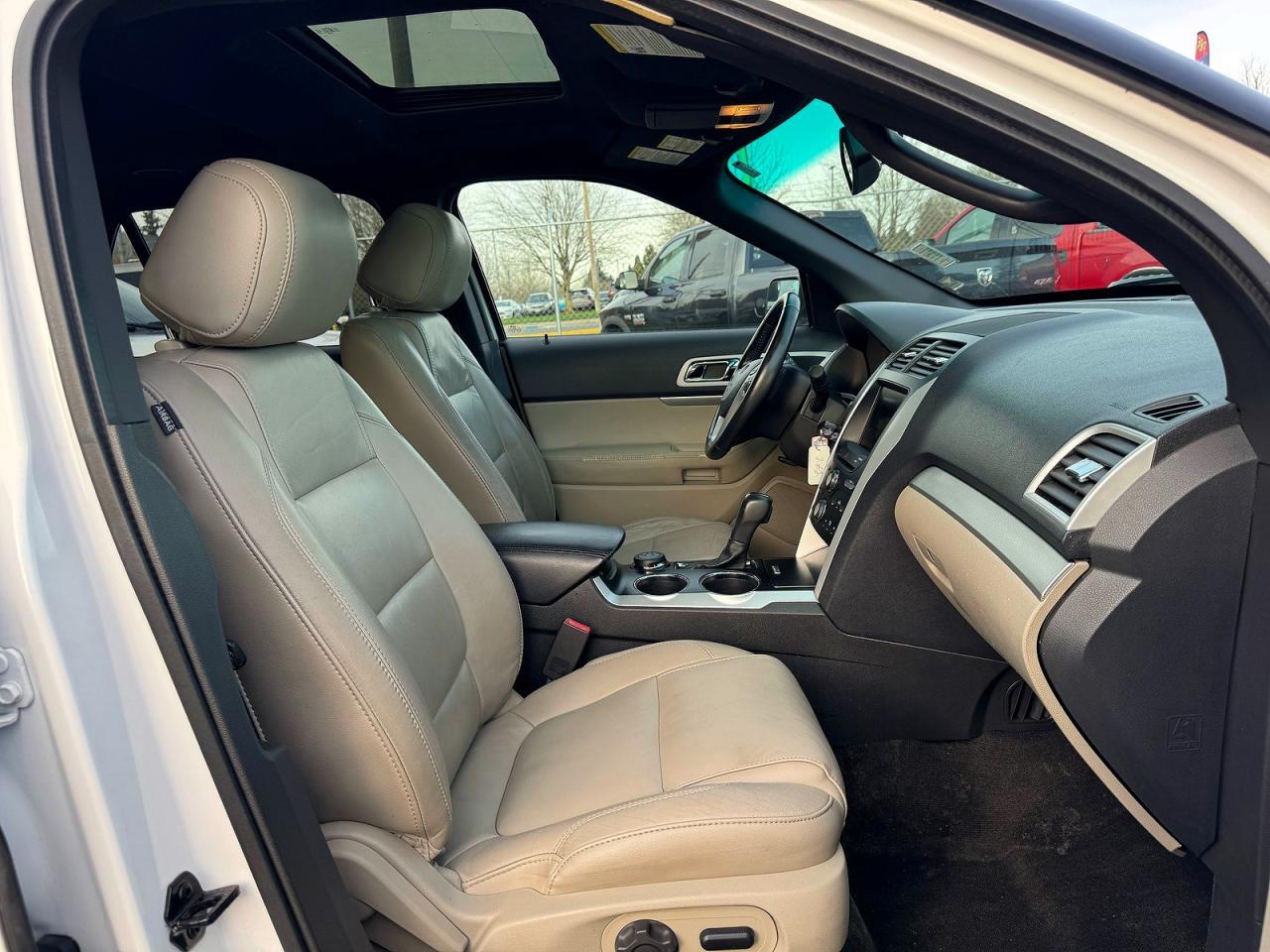 2013 Ford Explorer Xlt - Image 5