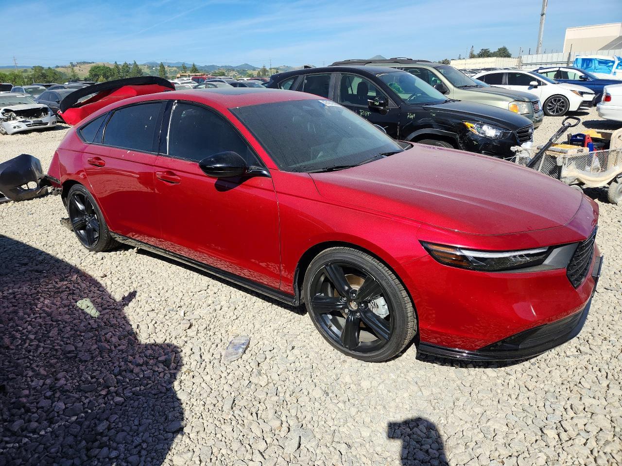 2023 Honda Accord Hybrid Sport-L - Image 4
