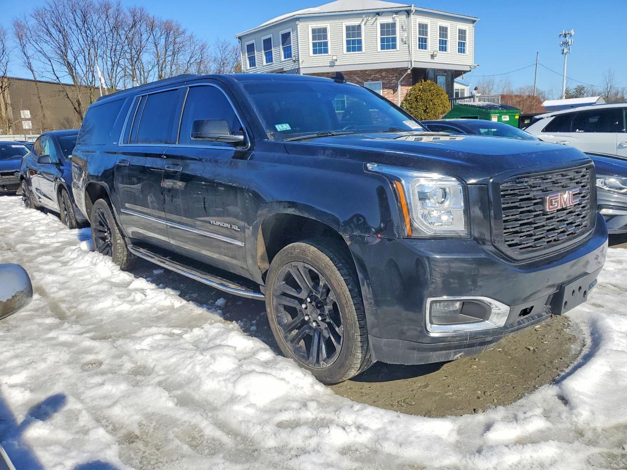 2019 GMC Yukon Xl C1500 Slt - Image 4