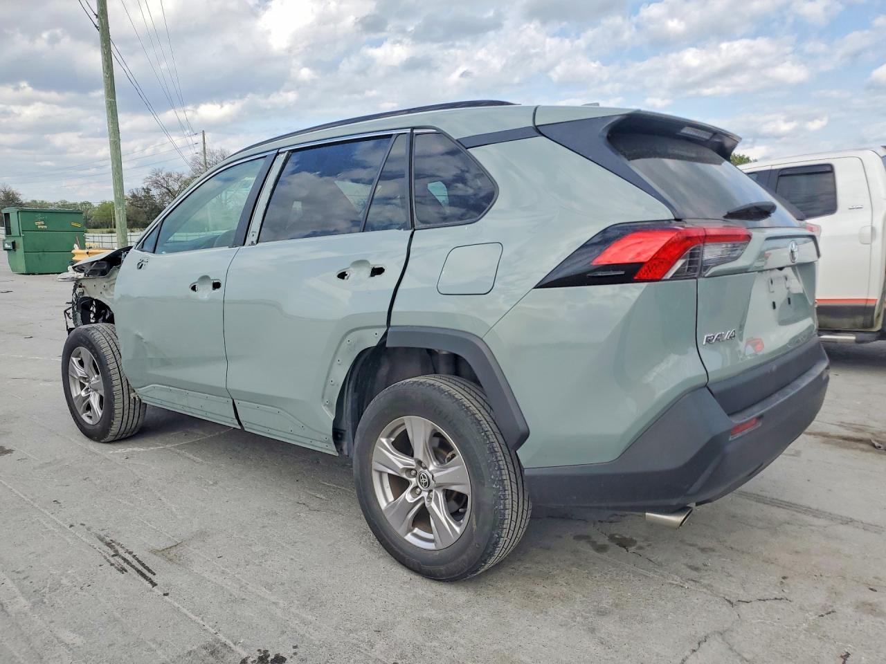 2023 Toyota Rav4 Xle - Фото 2