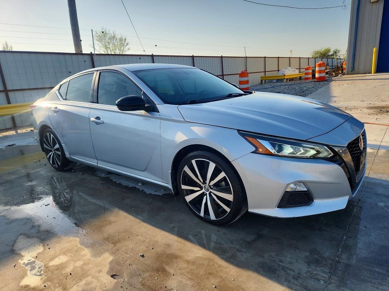 2019 Nissan Altima 2.5 Sr - Фото 4