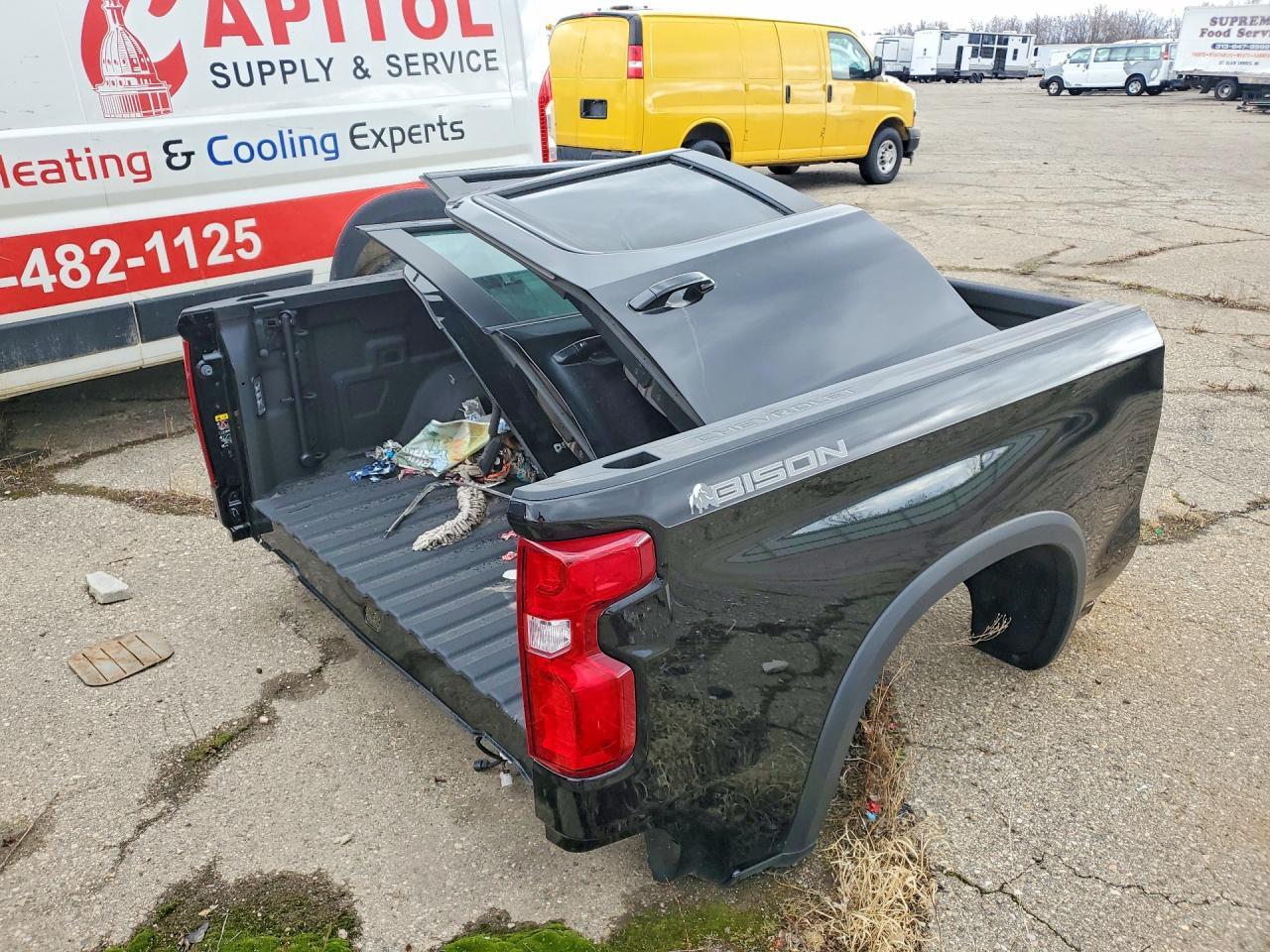 2024 Chevrolet Silverado C1500 Heavy Duty - Фото 3