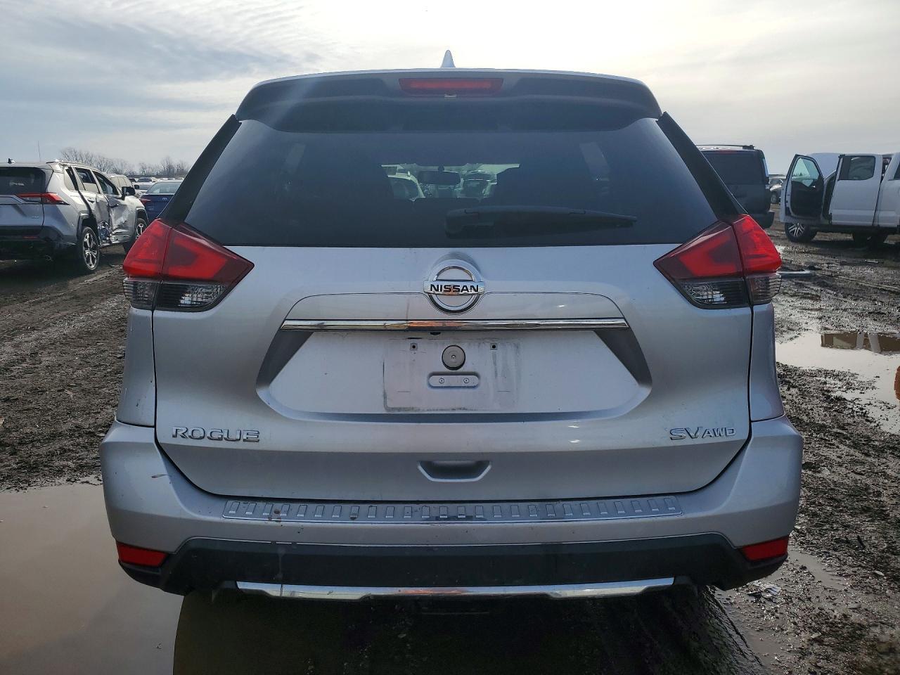 2017 Nissan Rogue Sv - Фото 6