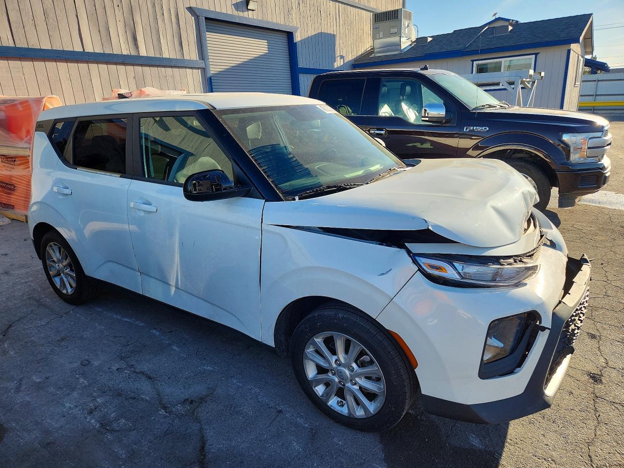 2022 Kia Soul Lx - Image 4