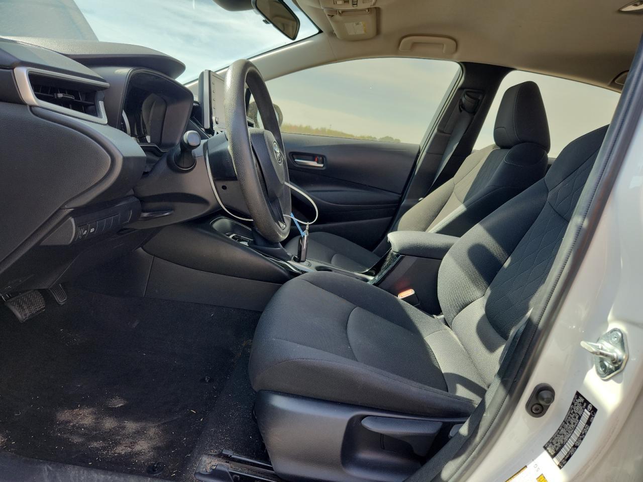 2021 Toyota Corolla Le - Фото 7