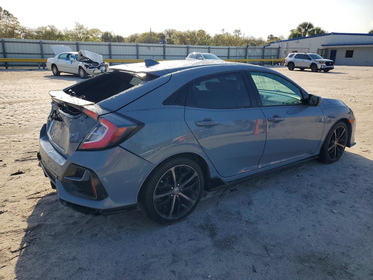 2021 Honda Civic Sport - Фото 3