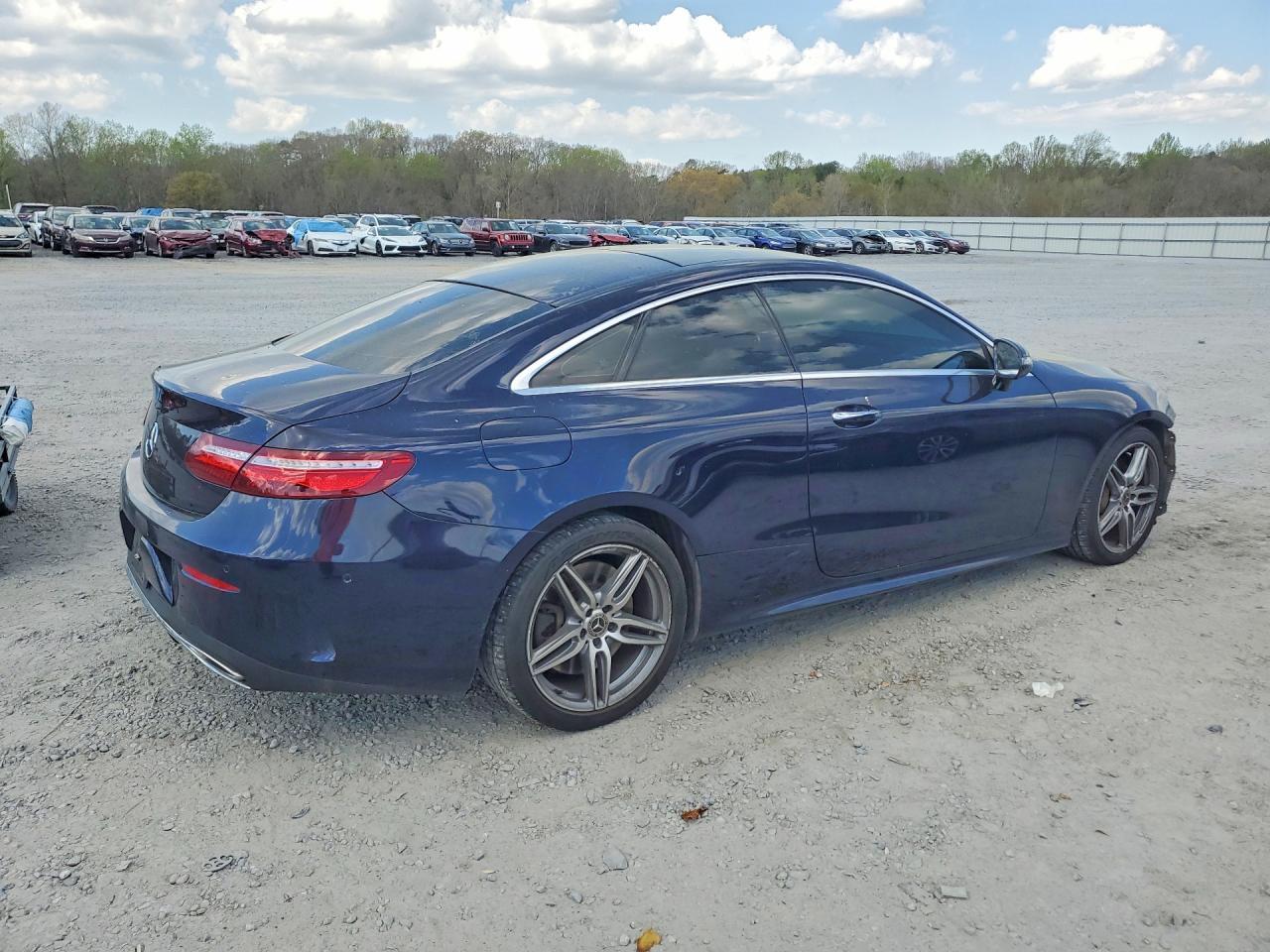2018 Mercedes-Benz E 400 - Фото 3