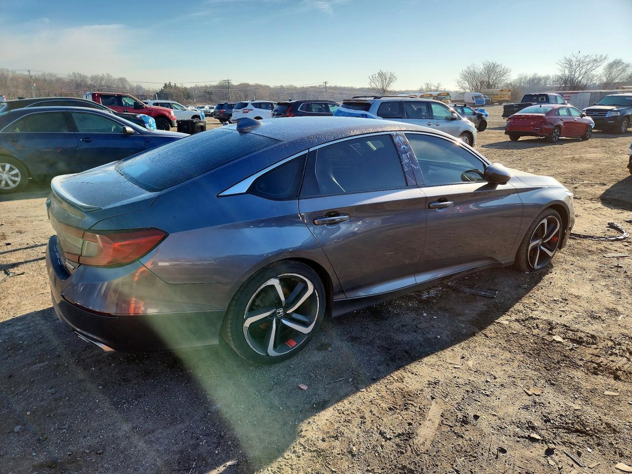 2020 Honda Accord Sport - Фото 3