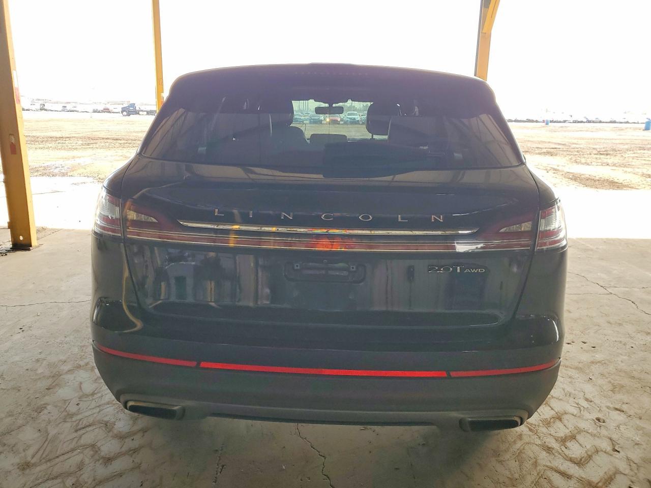 2020 Lincoln Nautilus - Image 6